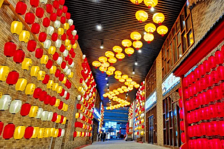 大漠与黄河共舞，沙漠深处共赏星月